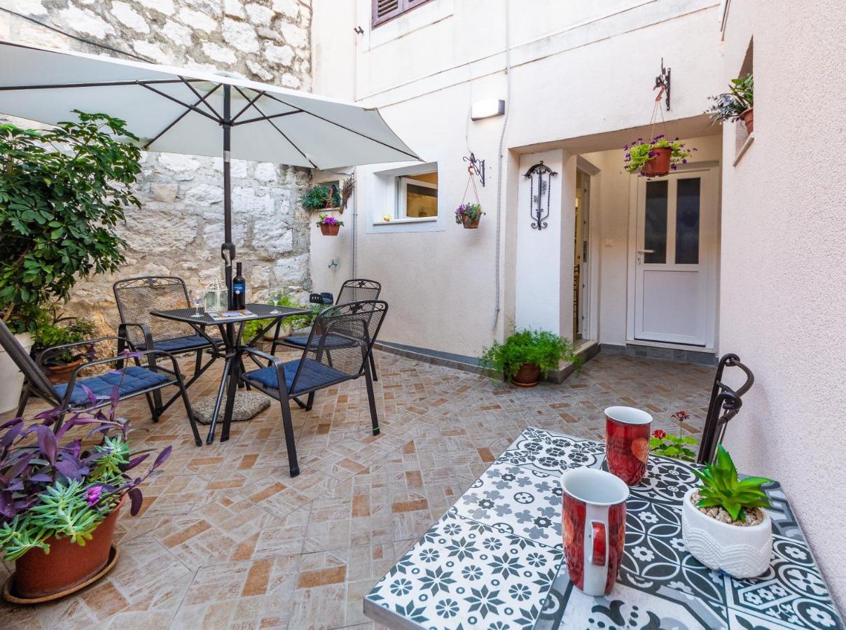 Guesthause Arbor Split Exterior foto